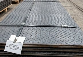 Chequered tread plate, 6 mm, banded and tagged to ASTM A786